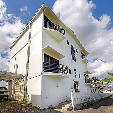 Cove Kisah Residence